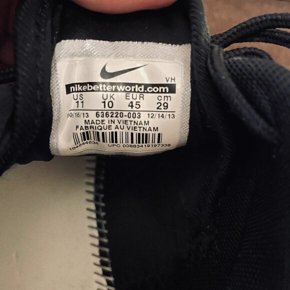 NIKE Roshe Run Black Fabric Uppers Mens Size 11 US 45 EUR - Picture 6 of 6